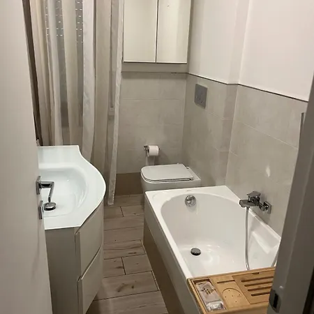 Διαμέρισμα Casa Mari, New With Balcony 500 Meters From The Sea